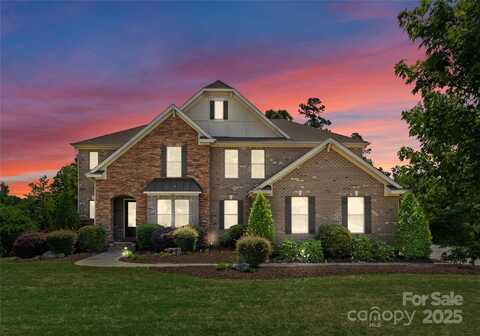 733 Lingfield Lane, Waxhaw, NC 28173