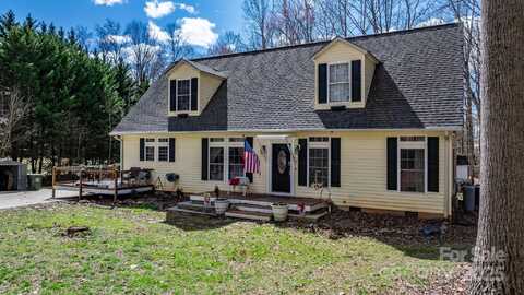7648 Forest Oak Drive, Denver, NC 28037