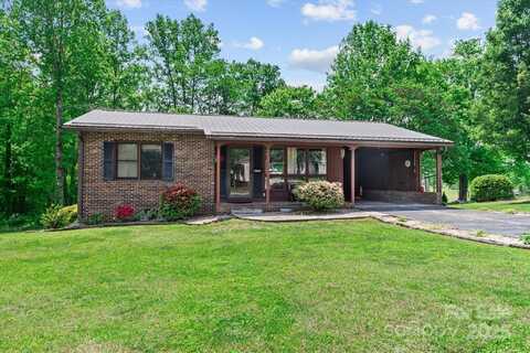 204 Triplett Street, Jonesville, NC 28642