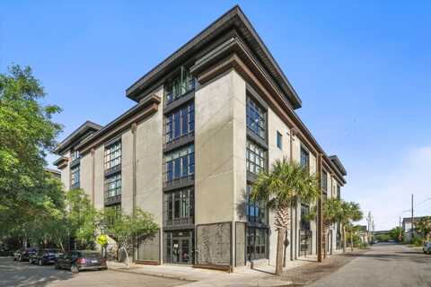 1 Cool Blow Street, Charleston, SC 29403