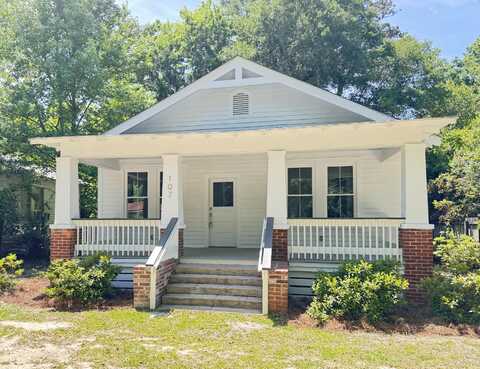 107 Tracy Street, Walterboro, SC 29488