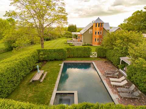 187 Old Mount Tom Road, Litchfield, CT 06750