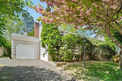 45 Sunrise Avenue, New Canaan, CT 06840
