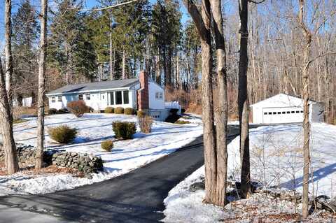 144 currituck Road, Newtown, CT 06470