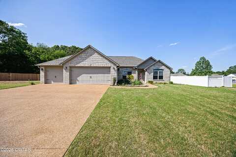 33 Wilderness Cove, Jackson, TN 38305