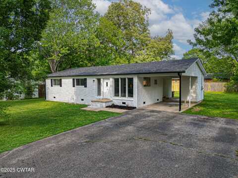 560 Hayes Street, Lexington, TN 38351