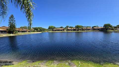 180 E Baywood Square, Daytona Beach, FL 32119
