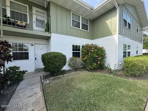 840 Center Avenue, Holly Hill, FL 32117