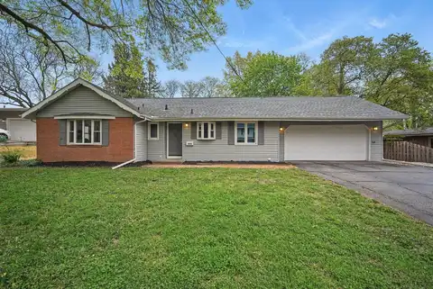 5001 SW 17th Street, Des Moines, IA 50315