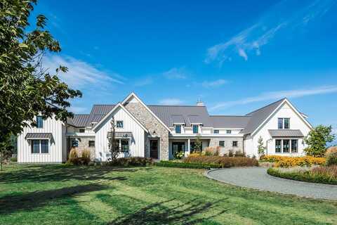 2713 S Forty Lane, Adel, IA 50003