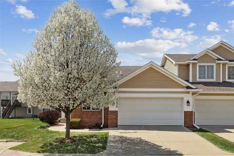 4236 153rd Street, Urbandale, IA 50323