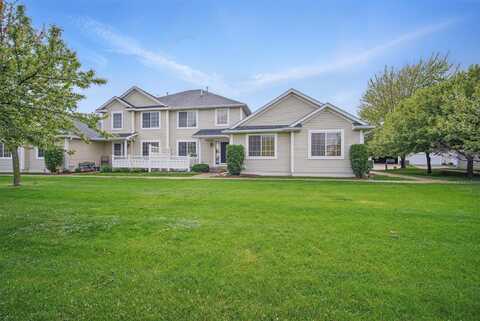 727 SE Williams Court, Waukee, IA 50263