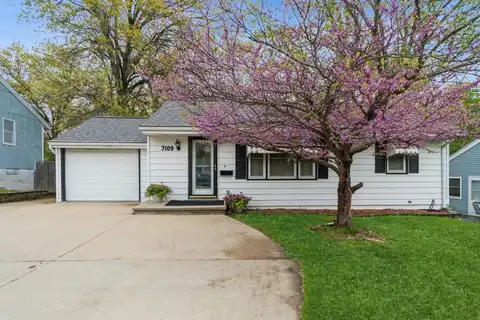 7109 SW 17th Street, Des Moines, IA 50315