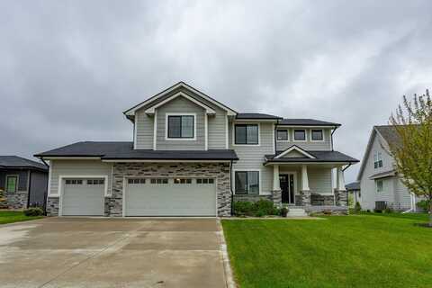 3558 NW 177th Street, Clive, IA 50325