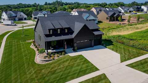 11218 Westport Drive, West Des Moines, IA 50266