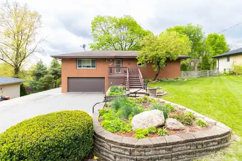 6740 NW Timberline Drive, Des Moines, IA 50313