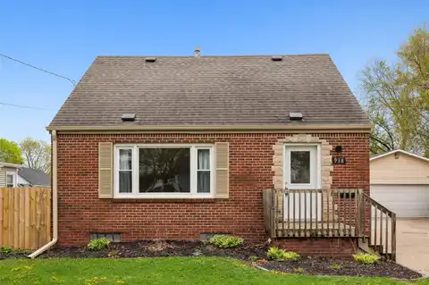 938 Wolcott Avenue, Des Moines, IA 50315