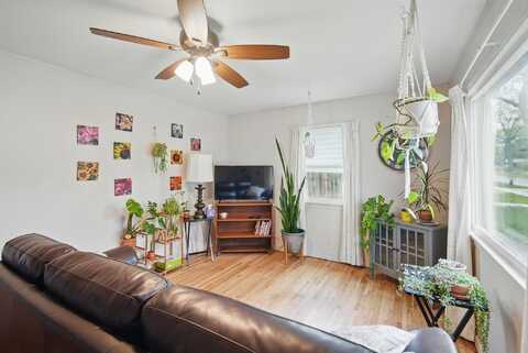 4131 Cornell Street, Des Moines, IA 50313