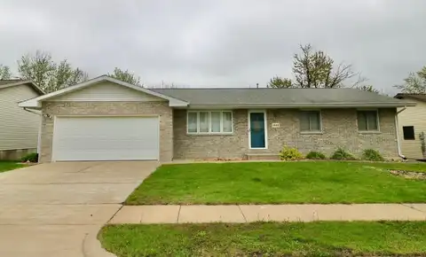1608 Lucy, Dubuque, IA 52002