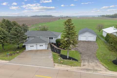 11312 Holy Cross, Farley, IA 52046