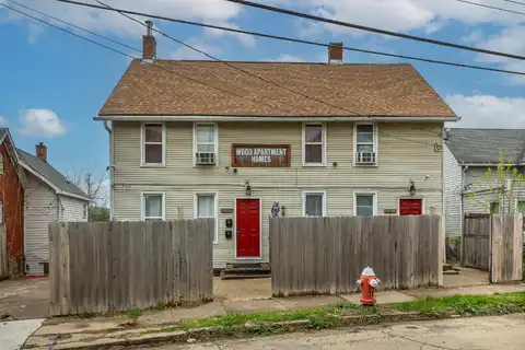 2413 Stafford, Dubuque, IA 52001