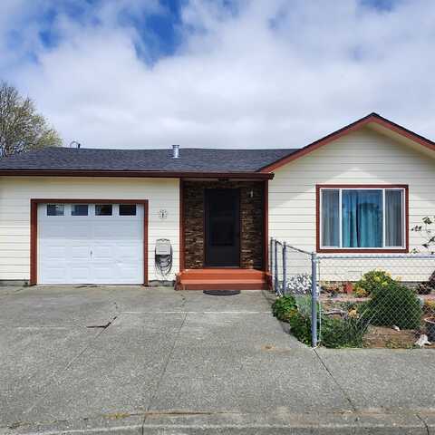 409 Meridian, Crescent City, CA 95531