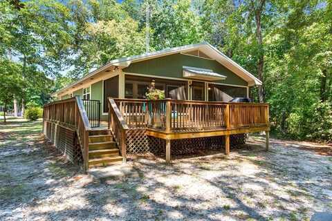 876 Lake Front Drive, Abbeville, AL 36310