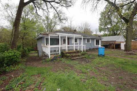 59266 Mayflower Road, South Bend, IN 46619
