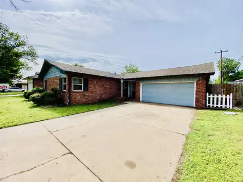 1325 Ponca, Enid, OK 73703