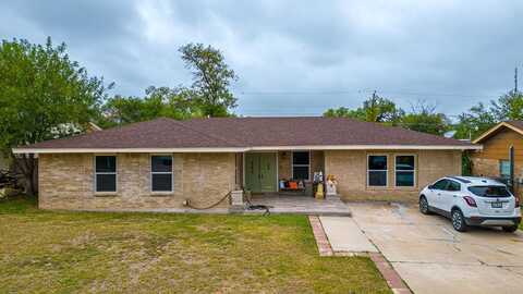 2139 Ricks Dr, Eagle Pass, TX 78852