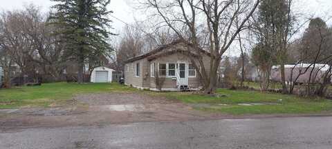 1055 Cedar ST, Muir, MI 49783