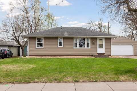 8215 Grange Boulevard, Cottage Grove, MN 55016