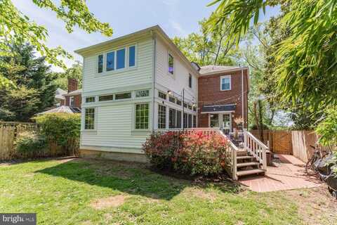 4753 MacArthur Blvd NW, Washington, DC 20007