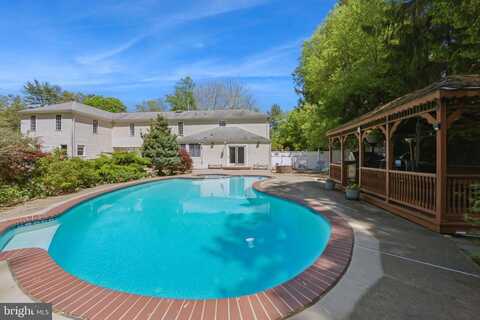 216 Howarth Rd, Media, PA 19063