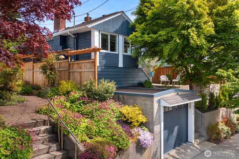 8010 Burke Avenue N, Seattle, WA 98103