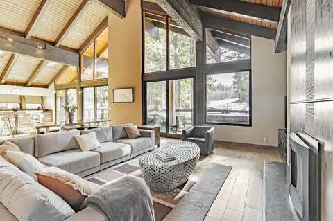 125 Basque, Truckee, CA 96161