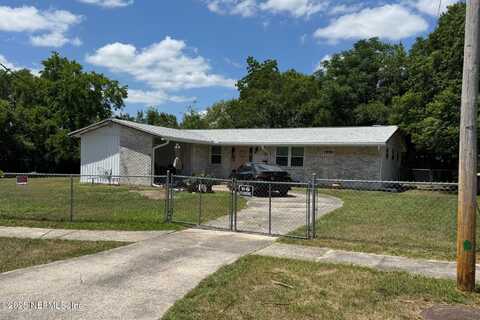 1210 CROWN Drive, Jacksonville, FL 32221