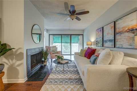 1513 Regency Woods Road 302, Henrico, VA 23238