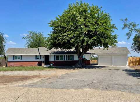 12390 Kamm, Kingsburg, CA 93631