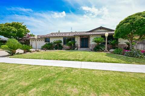 3103 Magill E, Fresno, CA 93710