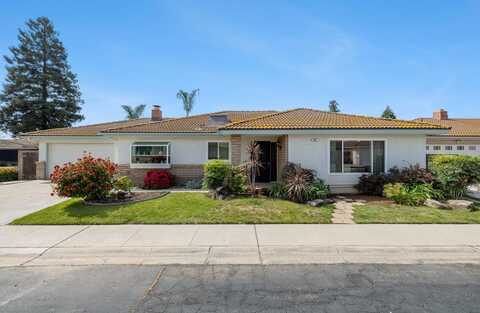 943 Goshen Avenue E, Fresno, CA 93720