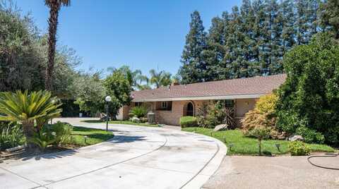 5229 Forkner Avenue N, Fresno, CA 93711