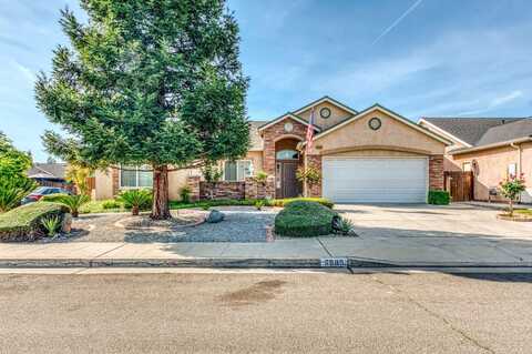 6585 Buckeye Avenue E, Fresno, CA 93727