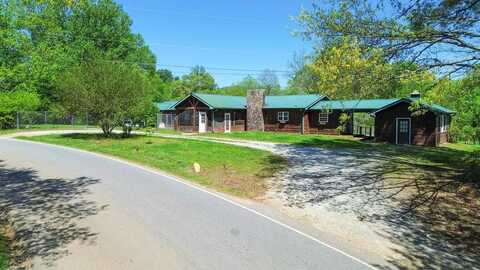 703 South Skeenah Rd, Franklin, NC 28734