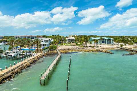 136 Aregood Lane, Plantation Key, FL 33036