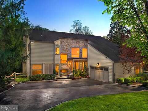 1136 SPRINGMONT CIRCLE, BRYN MAWR, PA 19010