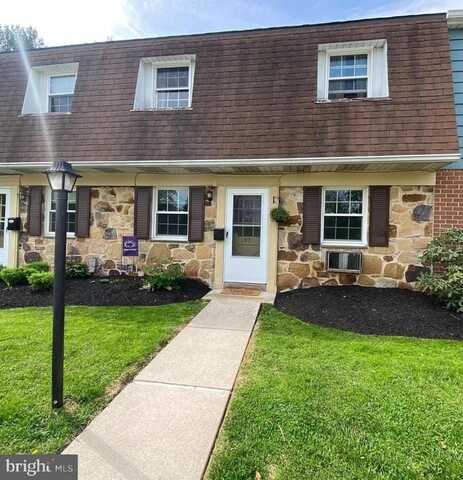 207 WALNUT HILL ROAD, WEST CHESTER, PA 19382