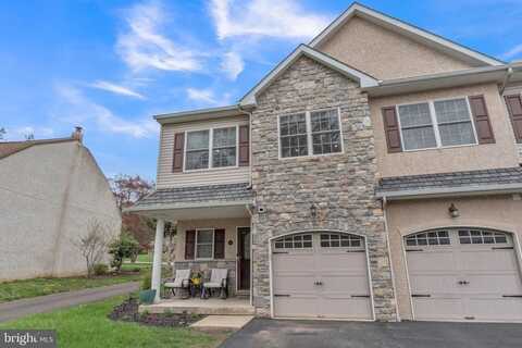 11 COBBLESTONE CIRCLE, HATBORO, PA 19040