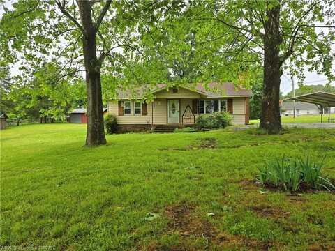 1133 Old Airport RD, Paris, AR 72855