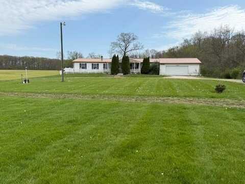 7659 W 250 S Road, Huntington, IN 46750